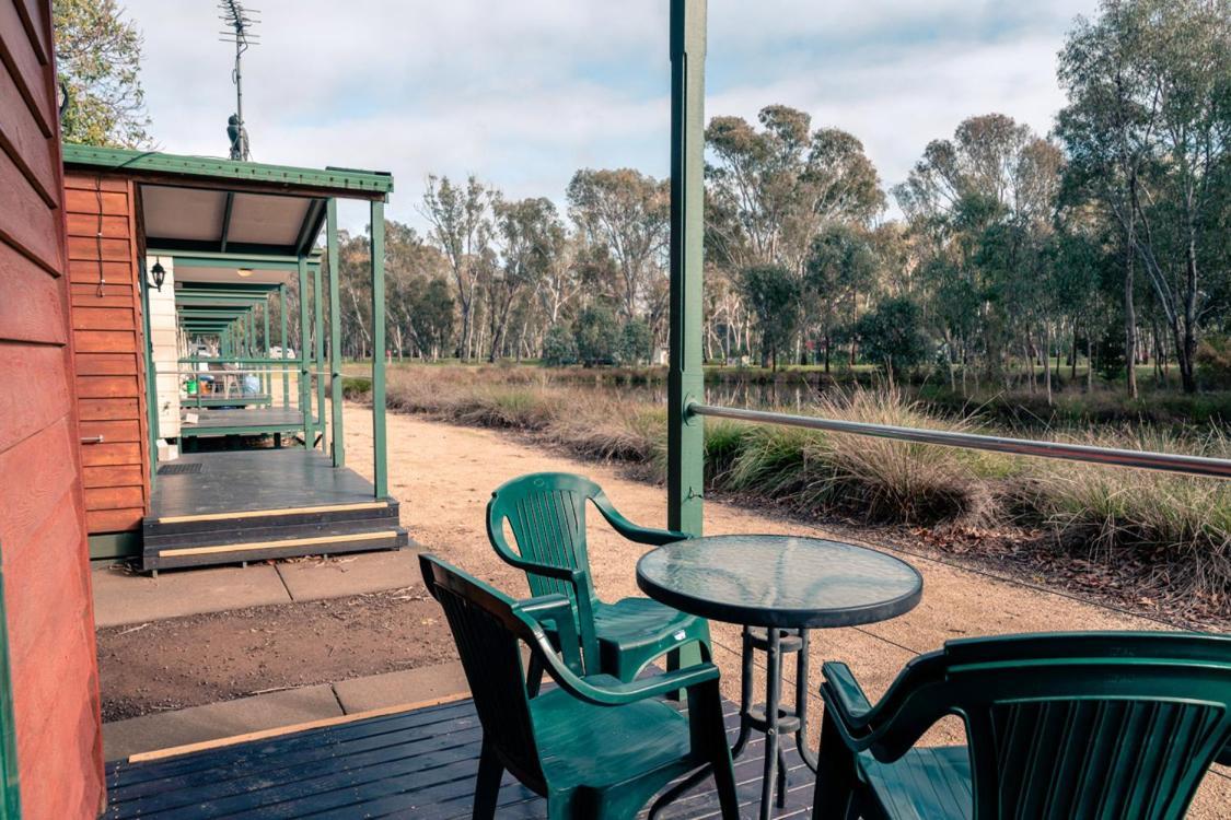 Victoria Lake Holiday Park Shepparton Exterior photo