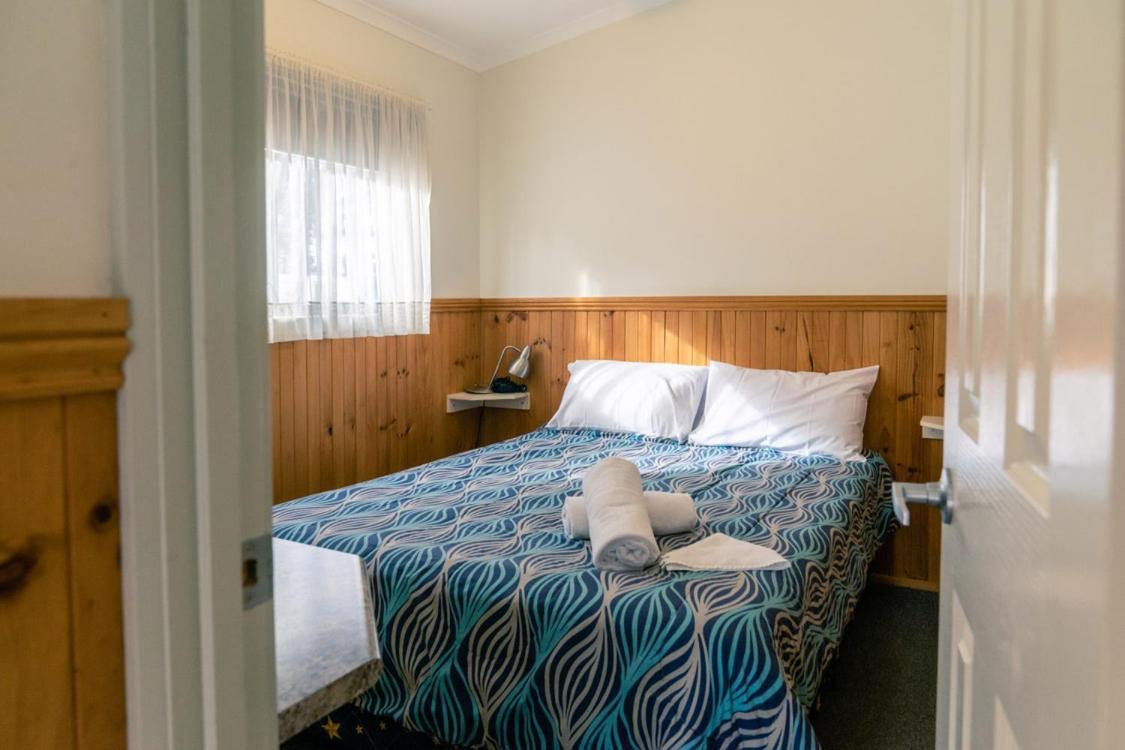 Victoria Lake Holiday Park Shepparton Exterior photo